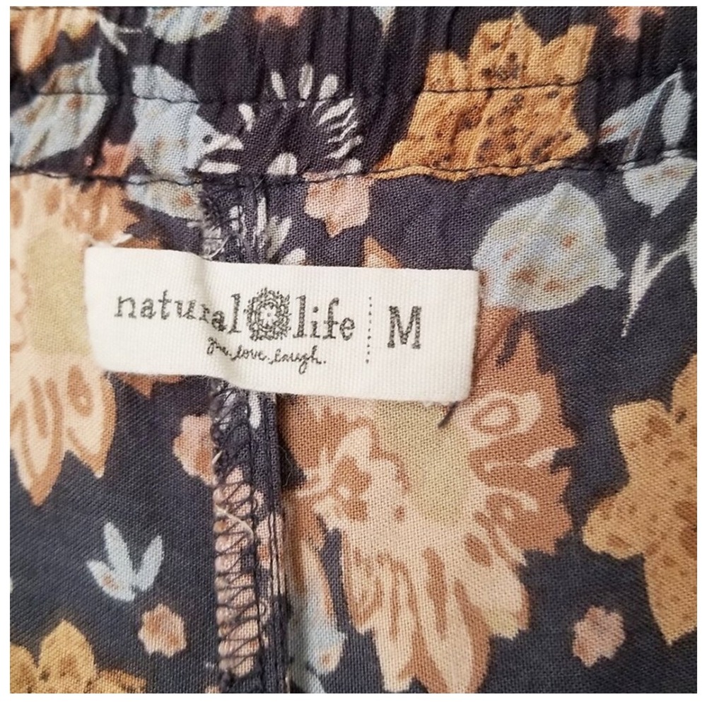 Natural Life Go With The Flow Charcoal Floral Wide Leg Bell Bottom Pants medium - Picture 3 of 8